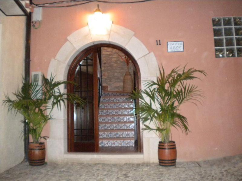 Casa Rural El Planet de Maella: Jacuzzi Retreat Near Peñíscola and Morella Chert Exterior photo