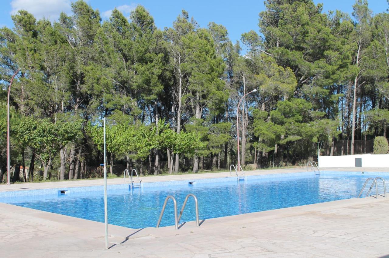 Casa Rural El Planet de Maella: Jacuzzi Retreat Near Peñíscola and Morella Chert Exterior photo